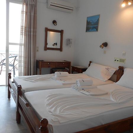 Zorbas Hotel Pythagorion Oda fotoğraf
