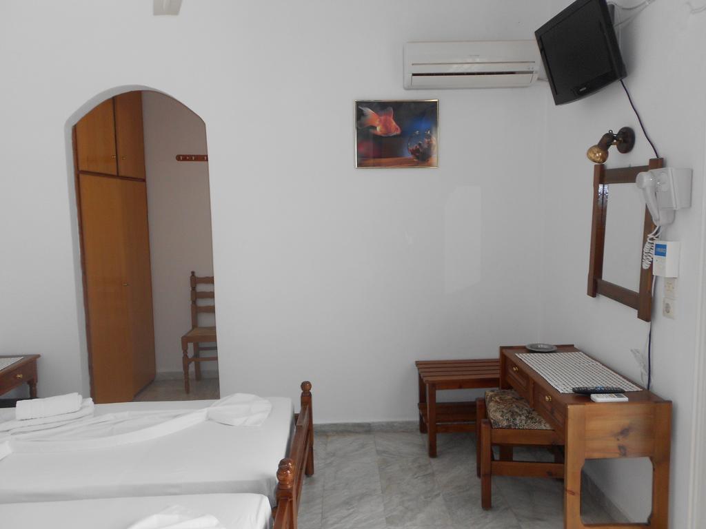 Zorbas Hotel Pythagorion Oda fotoğraf